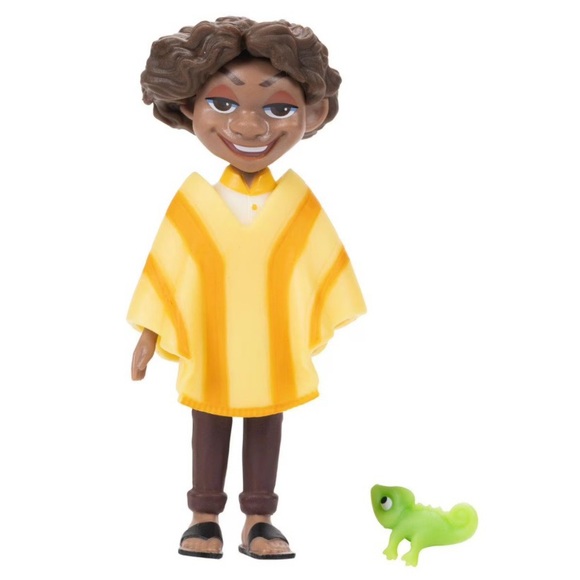 Disney Encanto 3” Figures (Camilo Madrigal, Mirabel Madrigal & Antonio Madrigal) - Picture 7 of 11